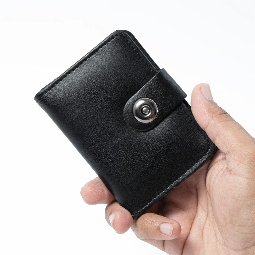 Minimool Button Closure Wallet