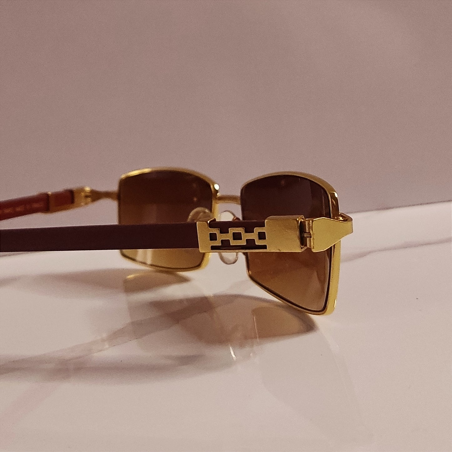 Unisex - Golden Wood