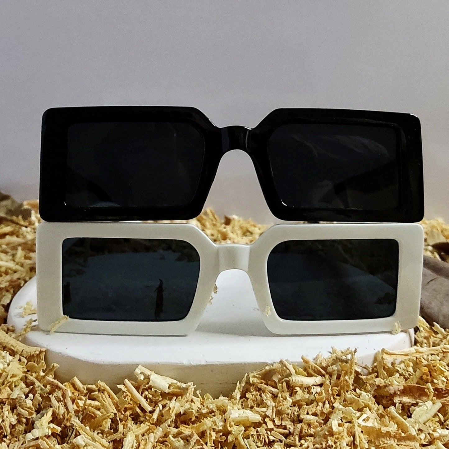 Unisex - Retro Rectangle White