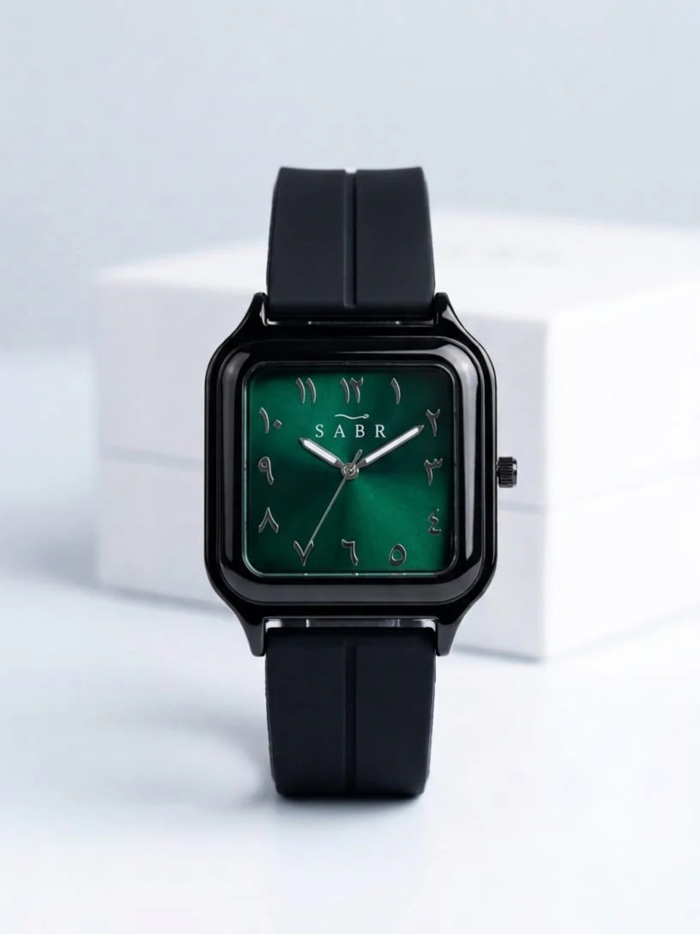 SABR Stealth Square Watch with Eastern Arabic Numerals – Magnetic Strap & Sunray Dial
