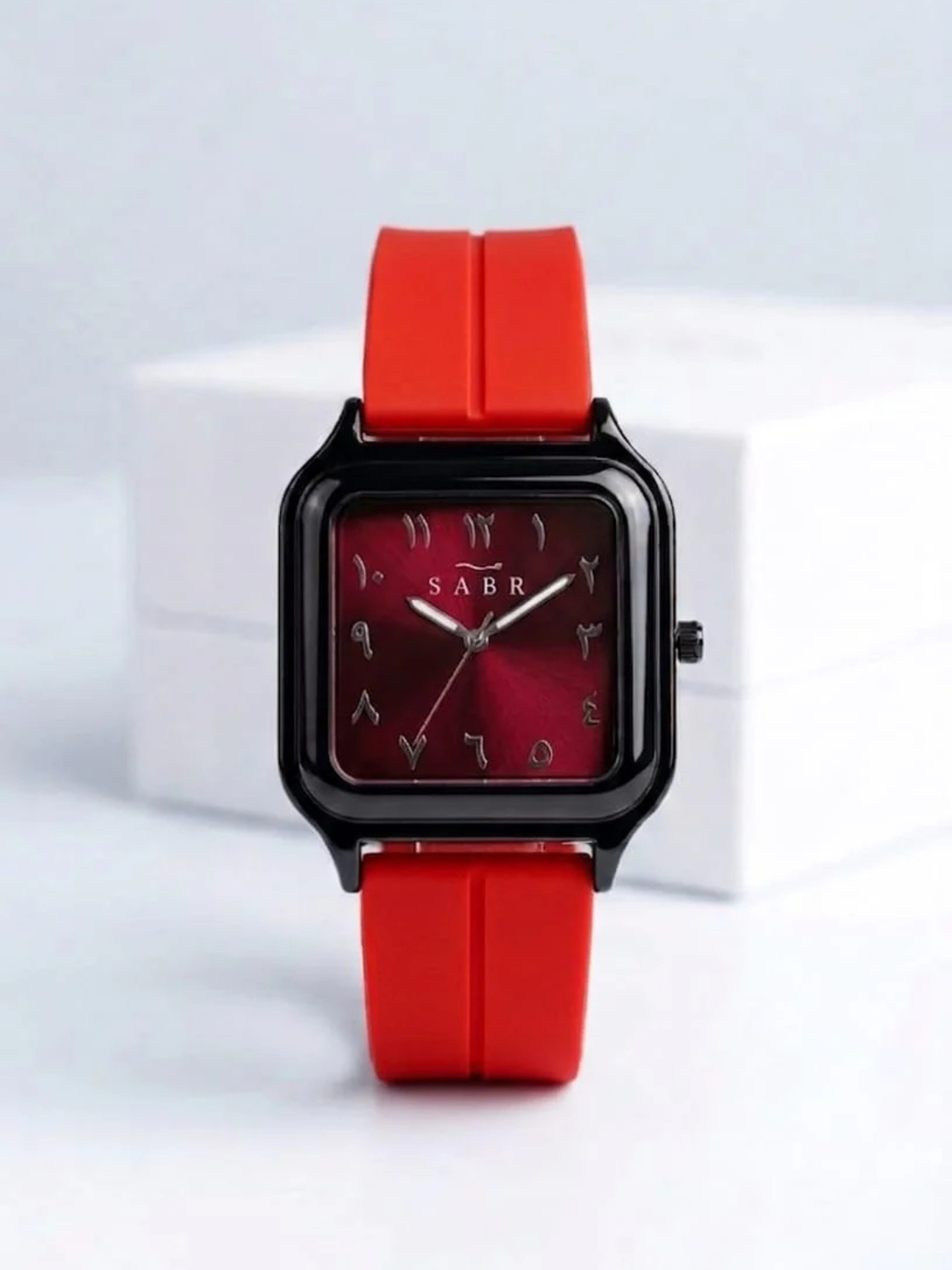 SABR Stealth Square Watch with Eastern Arabic Numerals – Magnetic Strap & Sunray Dial