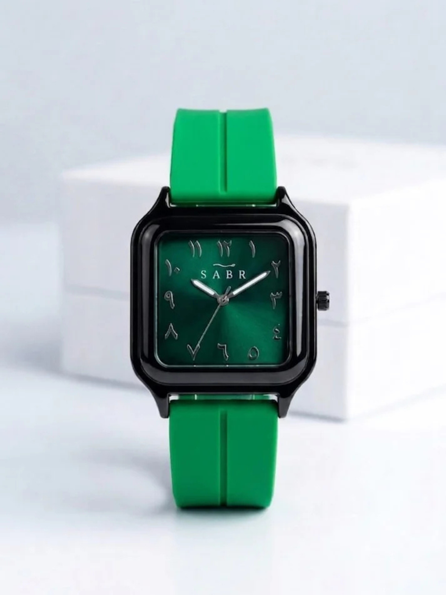 SABR Stealth Square Watch with Eastern Arabic Numerals – Magnetic Strap & Sunray Dial