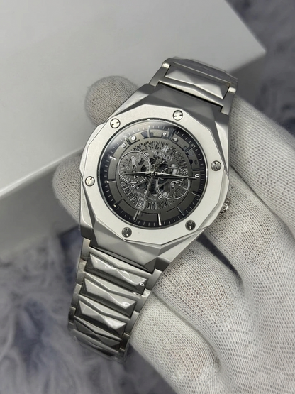 Hublot diamond cut black dial Watch